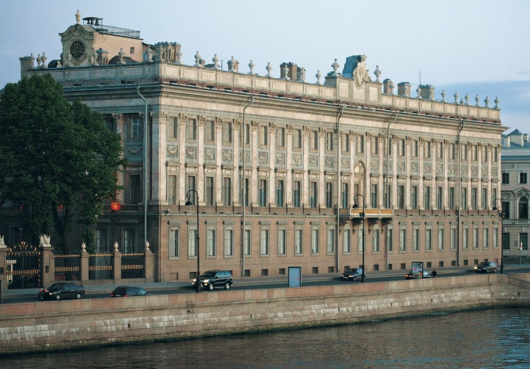 Мраморный дворец (1768—1785, а. Ринальди)